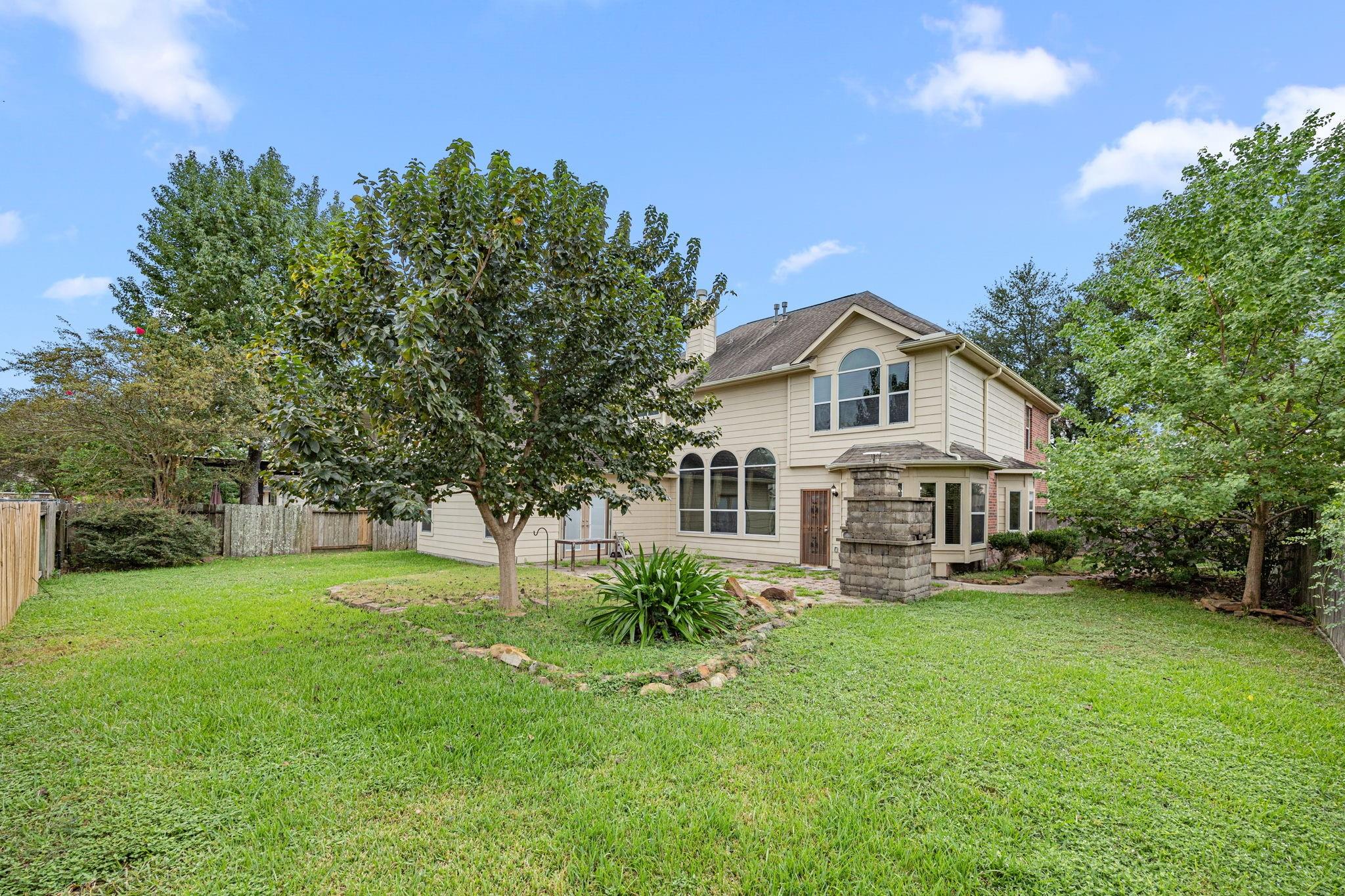 25993 N Royal Emerald Ln