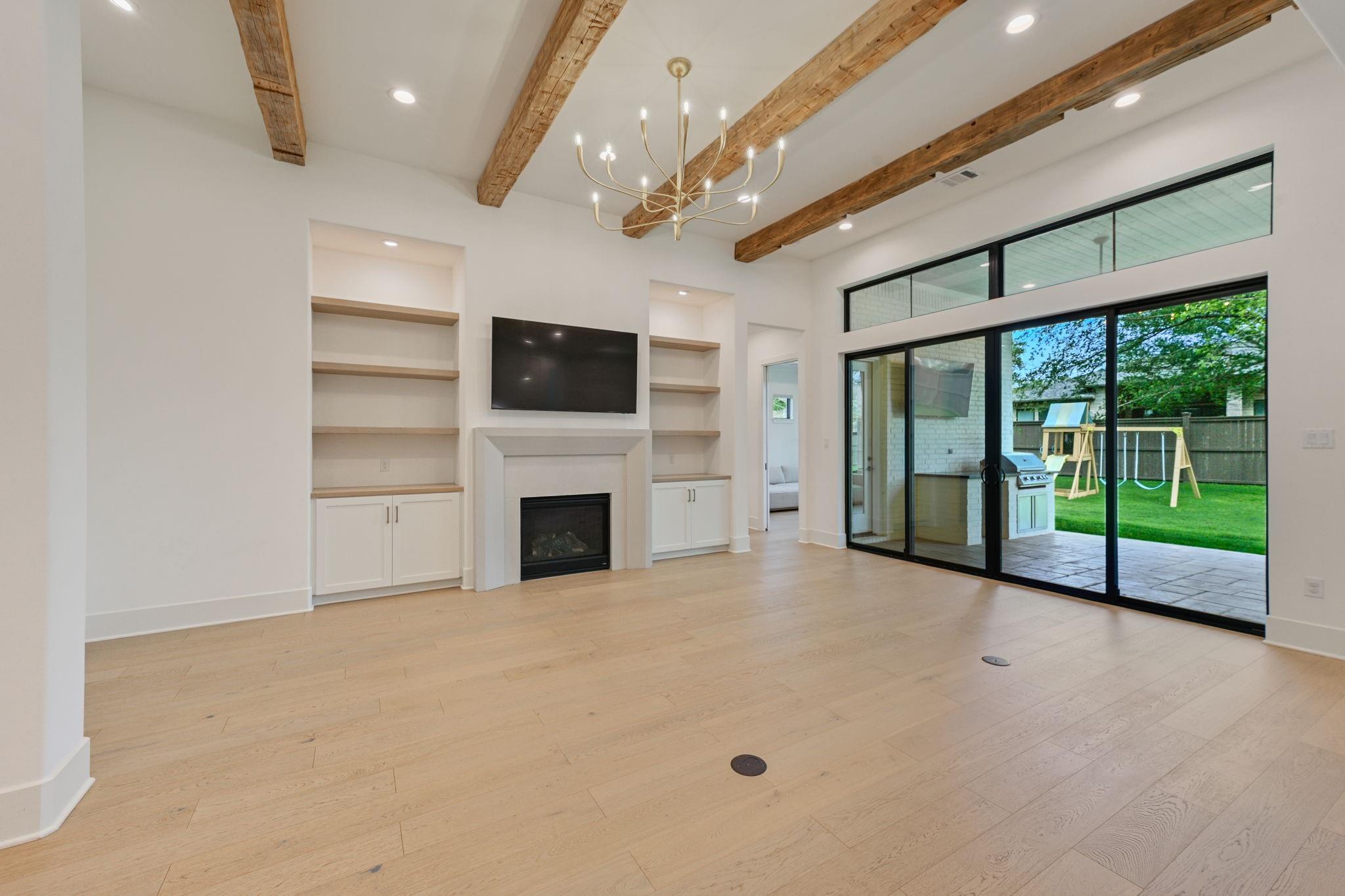 5115 Inverness Drive