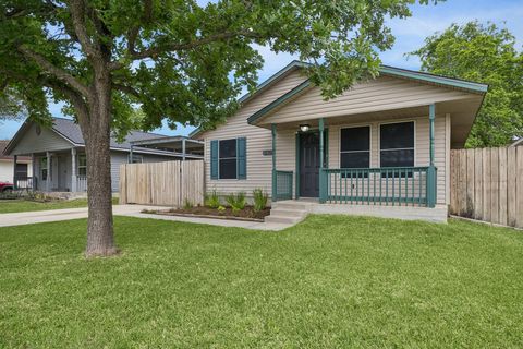 Photo of 10821 Deaf Smith Street, La Porte, TX 77571 (MLS # 93599517)