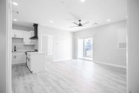 Apartment For Rent - 2101 Reinke Road #8212<br/> Waller, TX 77484