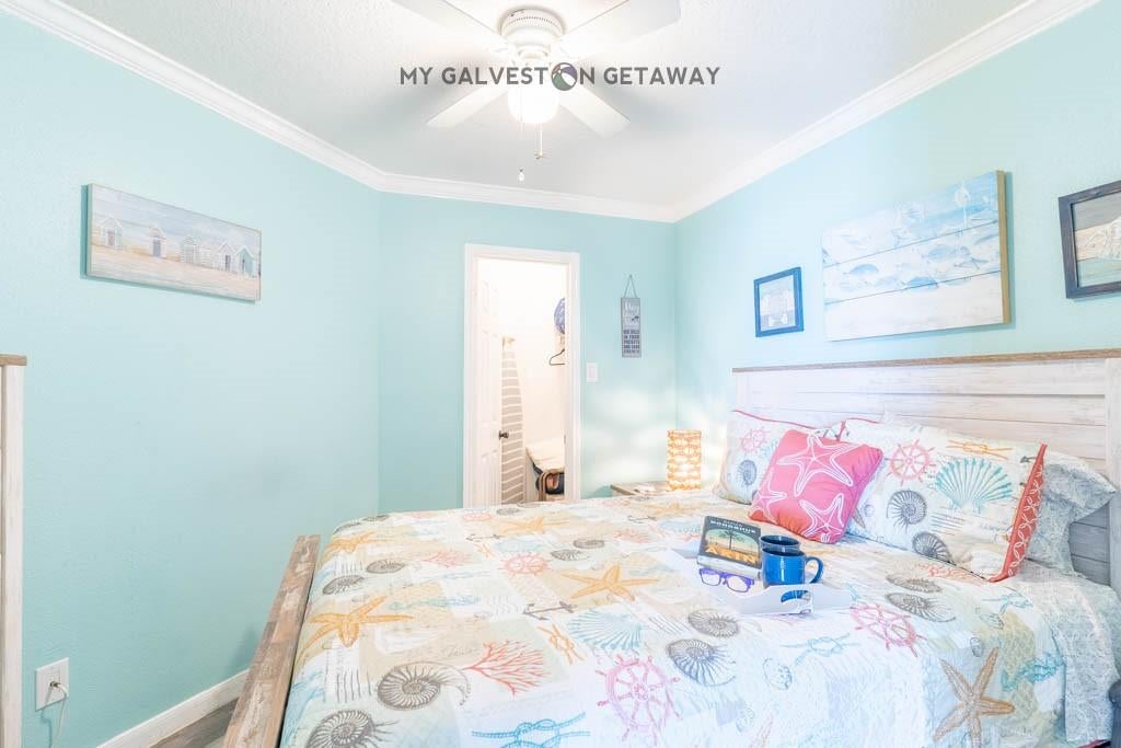 6300 Seawall Boulevard 9214