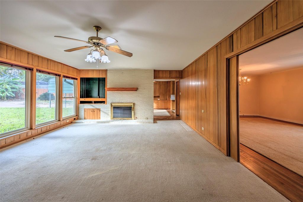 Photo of 1700 S Park Street, Brenham, TX 77833 (MLS # 83784363)