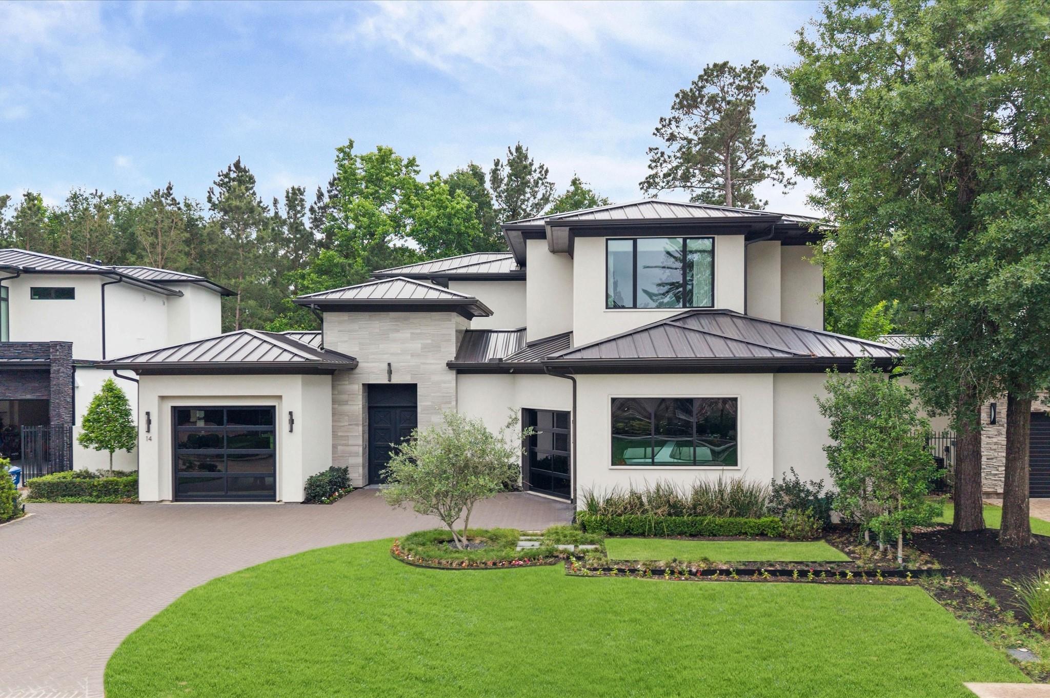 14 Kingscote Way