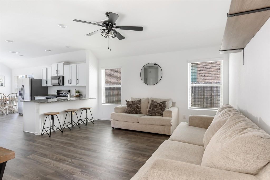 Photo of 3005 Kendrick Springs Lane, Houston, TX 77365 (MLS # 84506310)