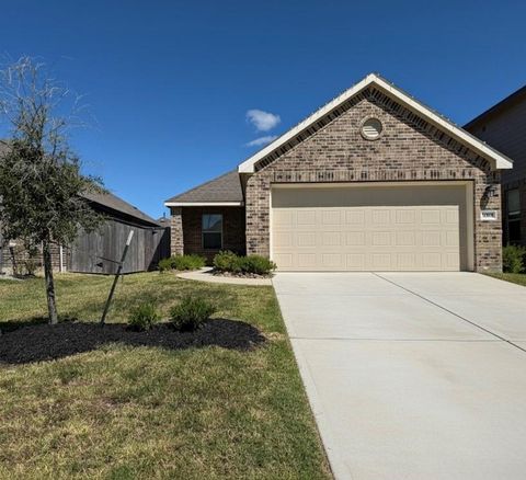 Photo of 3005 Kendrick Springs Lane, Houston, TX 77365 (MLS # 84506310)