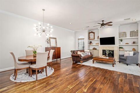 Tiny photo for 5610 Kiam Street #F, Houston, TX 77007 (MLS # 93532149)