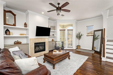 Tiny photo for 5610 Kiam Street #F, Houston, TX 77007 (MLS # 93532149)