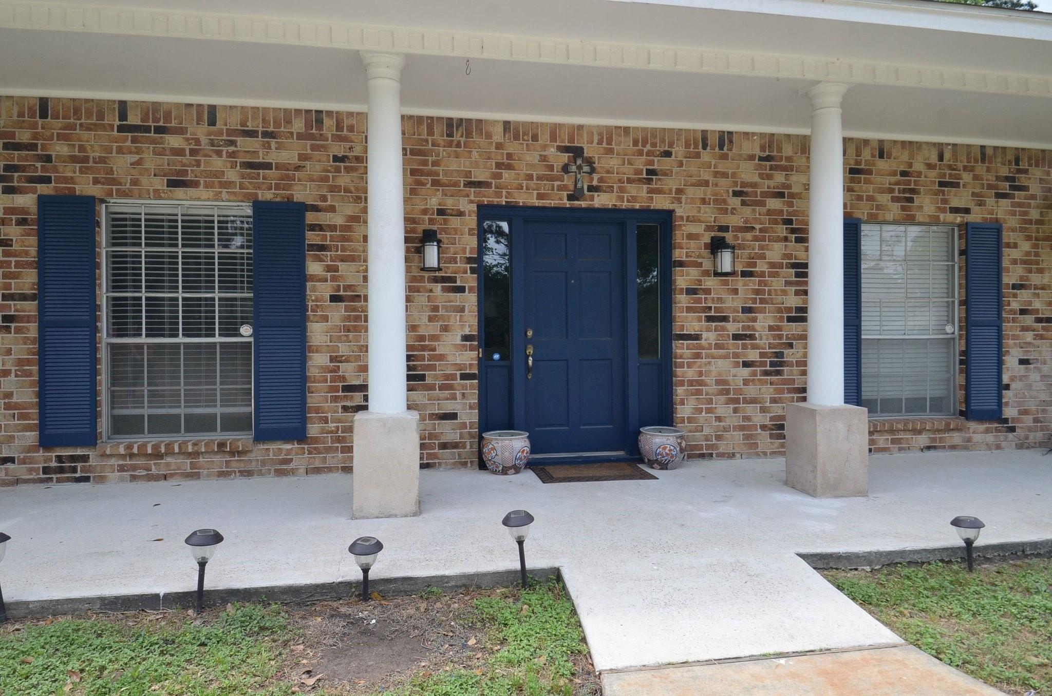 17603 Wild Oak Drive