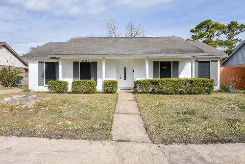 Photo of 11623 Kirkhollow Drive, Houston, TX 77089 (MLS # 95422883)