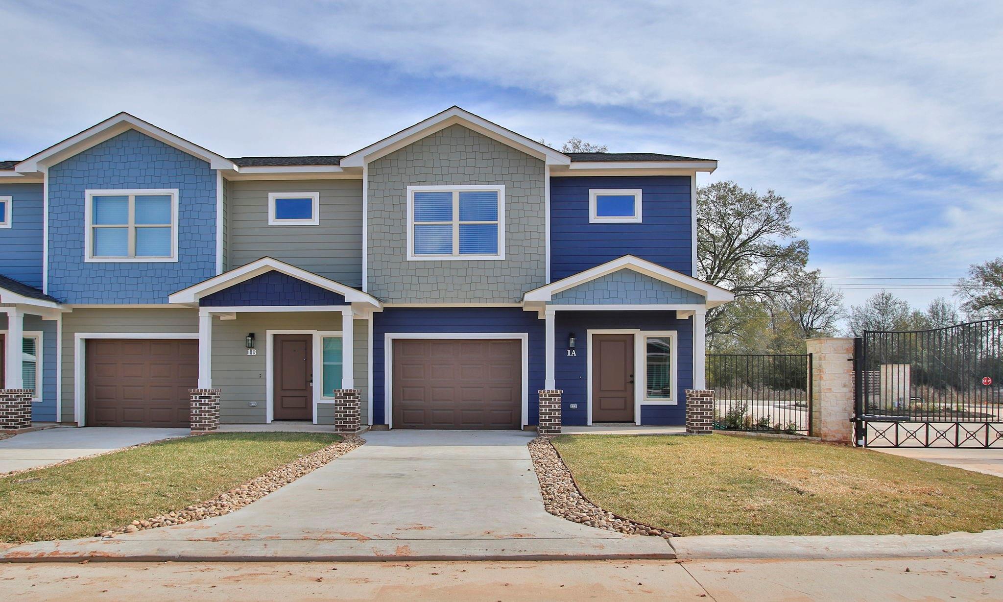 14010 Longstreet Road 10