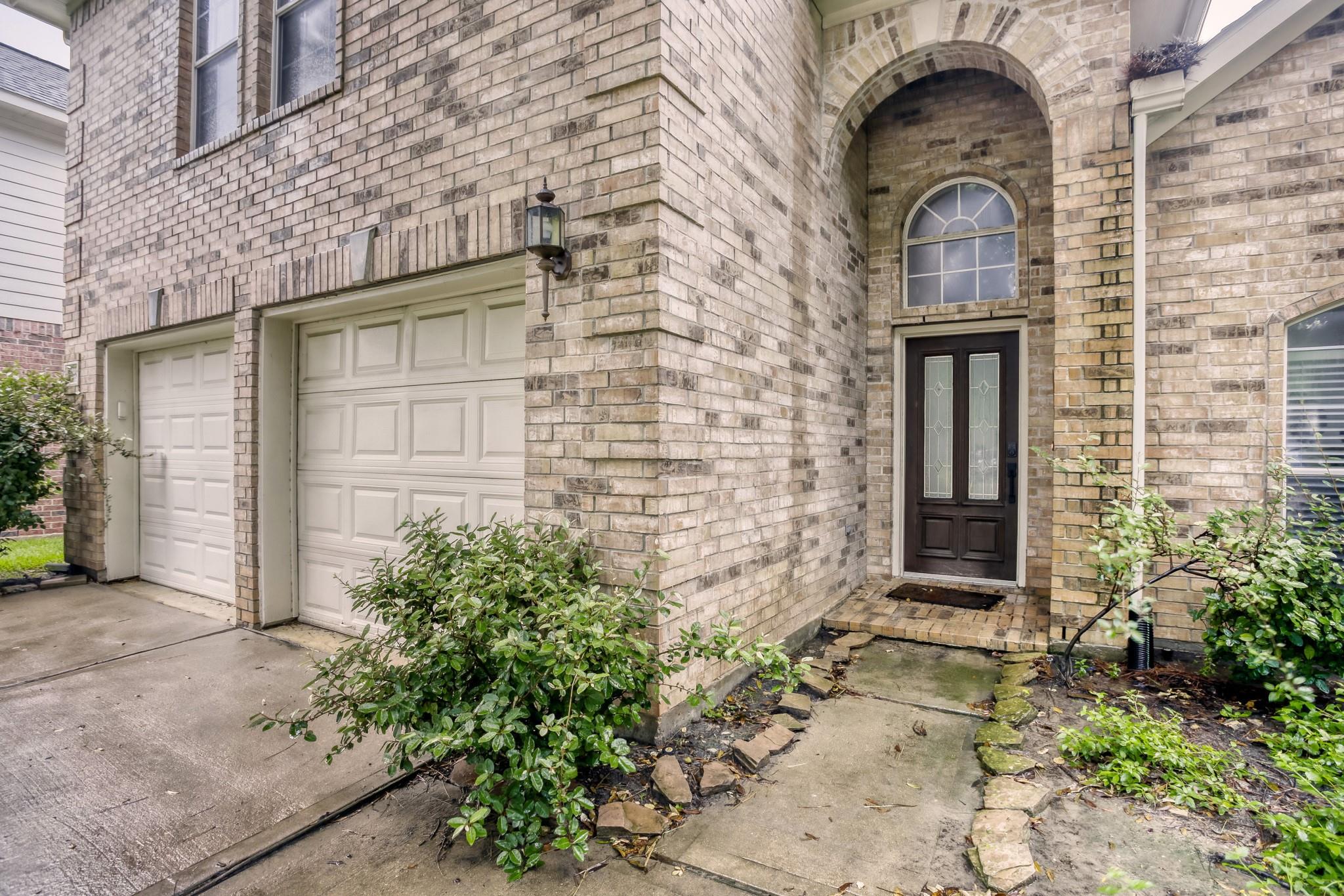 16606 Greenbriar Point Lane