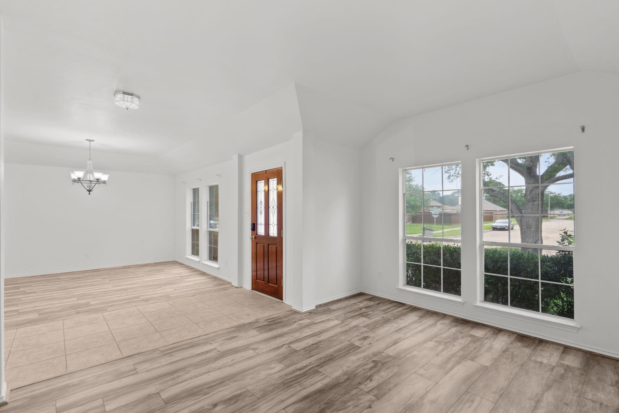 112 Sandstone Bend Lane