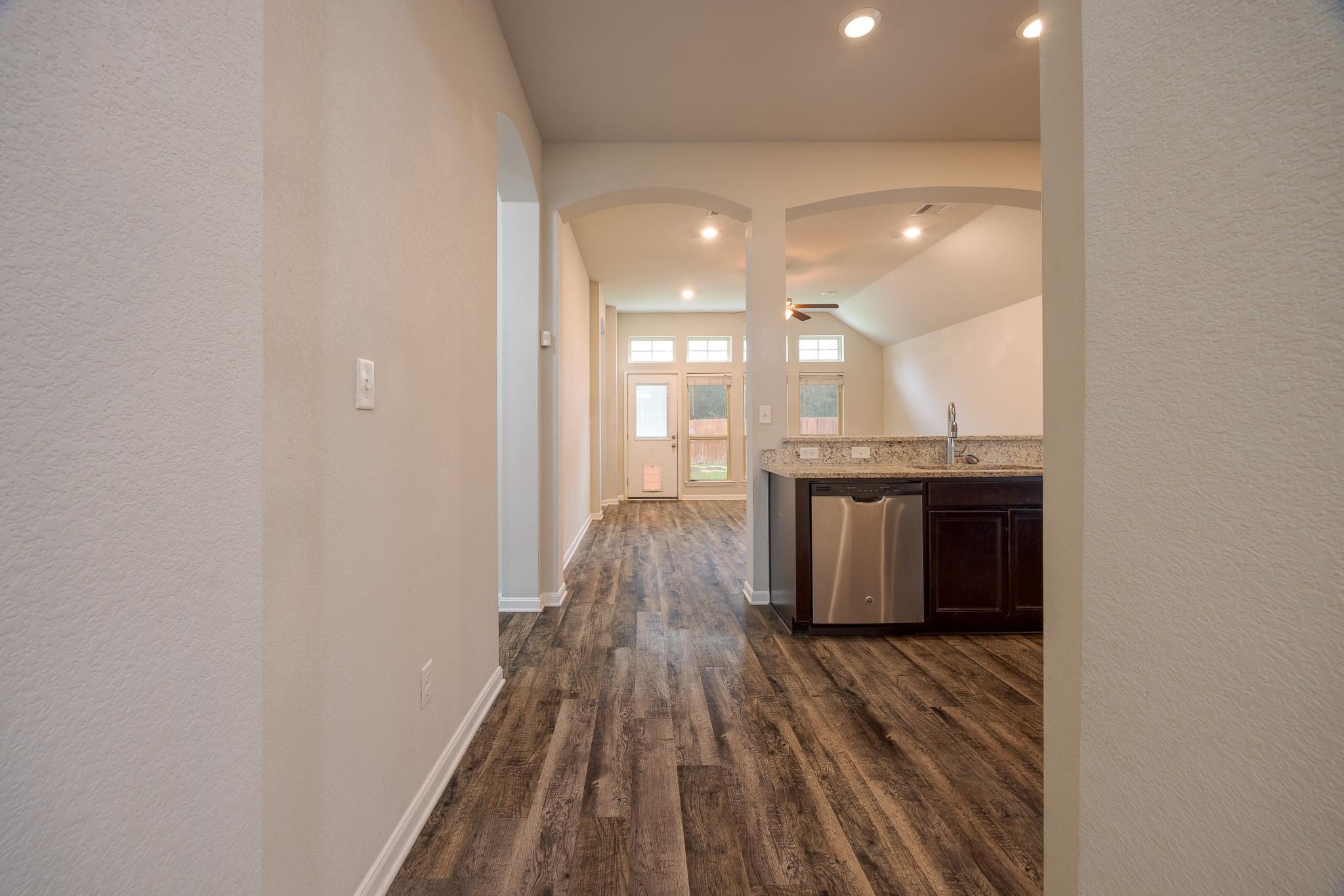 138 Emery Oak Way