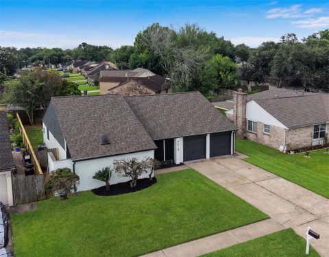 Photo of 9014 Kirkmont Drive, Houston, TX 77089 (MLS # 52357457)