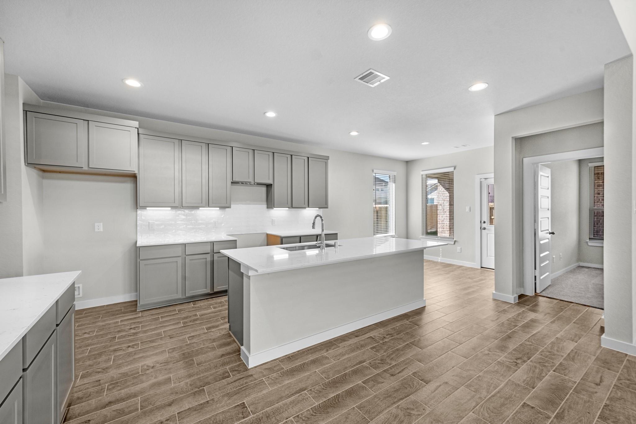 2125 Sunflower View Street