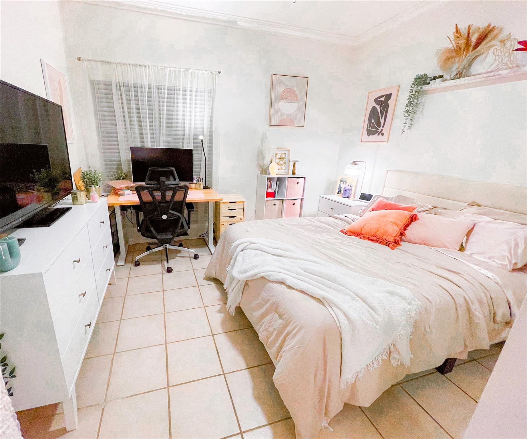 921 Marine Drive 214