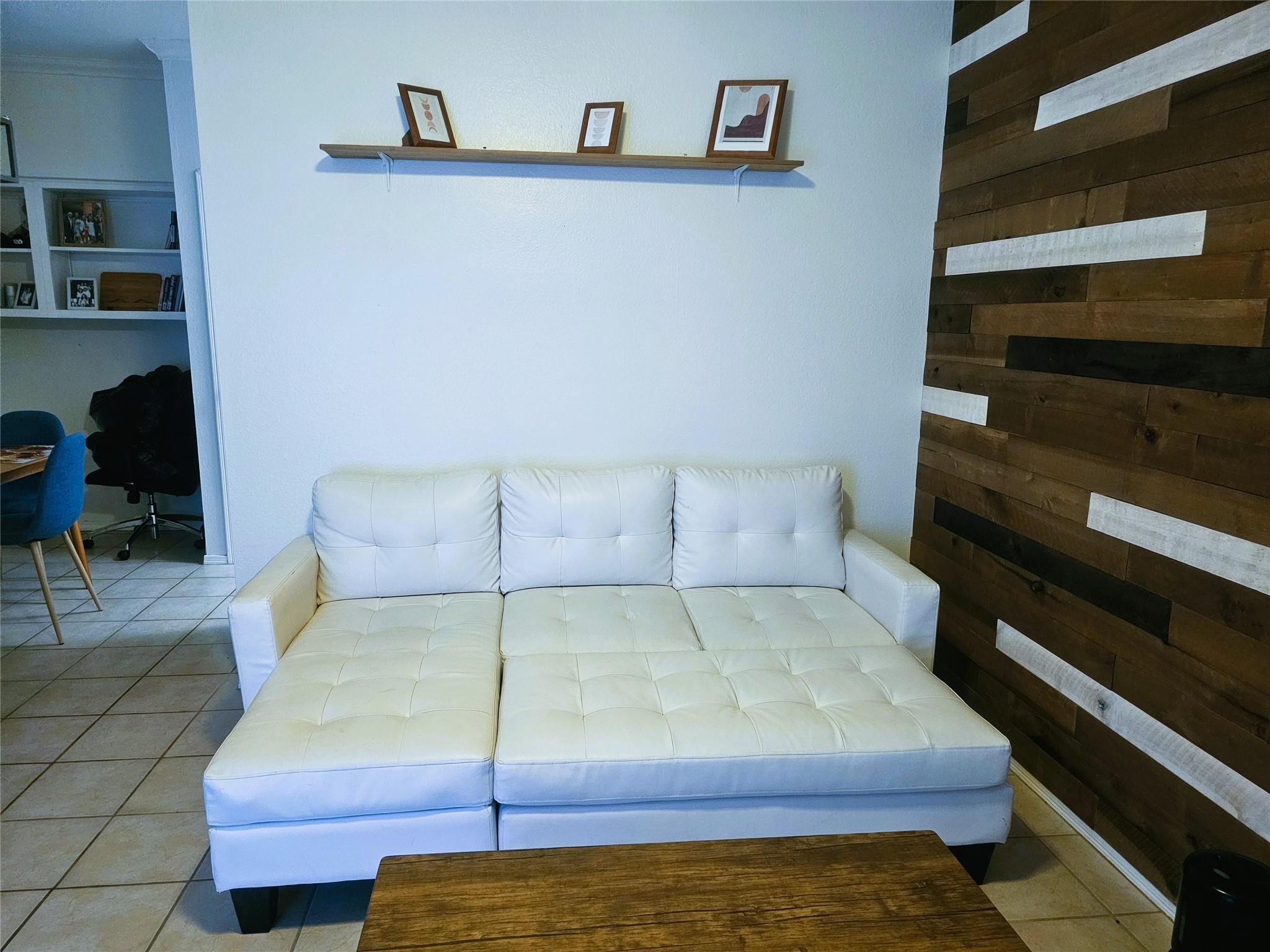 921 Marine Drive 214