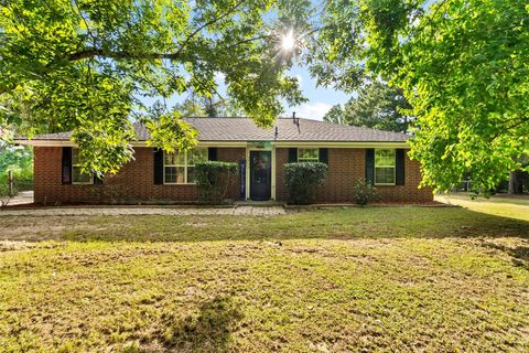 Photo of 5936 Rosier Road, Votaw, TX 77585 (MLS # 85875235) Photo of 5936 Rosier Road, Votaw, TX 77585 (MLS # 85875235)