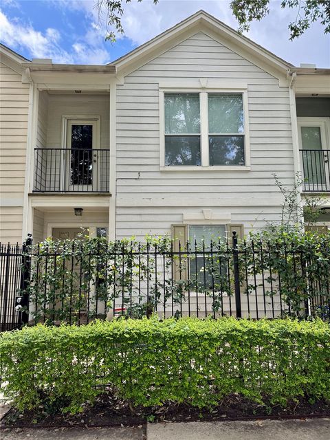 Photo of 1828 Wheeler Street, Houston, TX 77004 (MLS # 44823371)