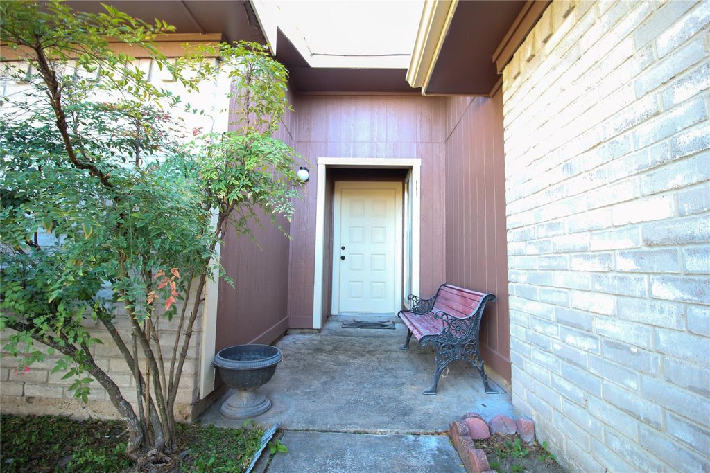 Photo of 17807 Autumn Trails Lane, Houston, TX 77084 (MLS # 34366250)