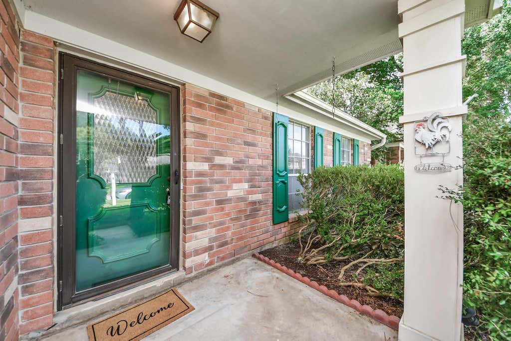 Photo of 3310 Autumn Bridge Lane, Houston, TX 77084 (MLS # 39299026)