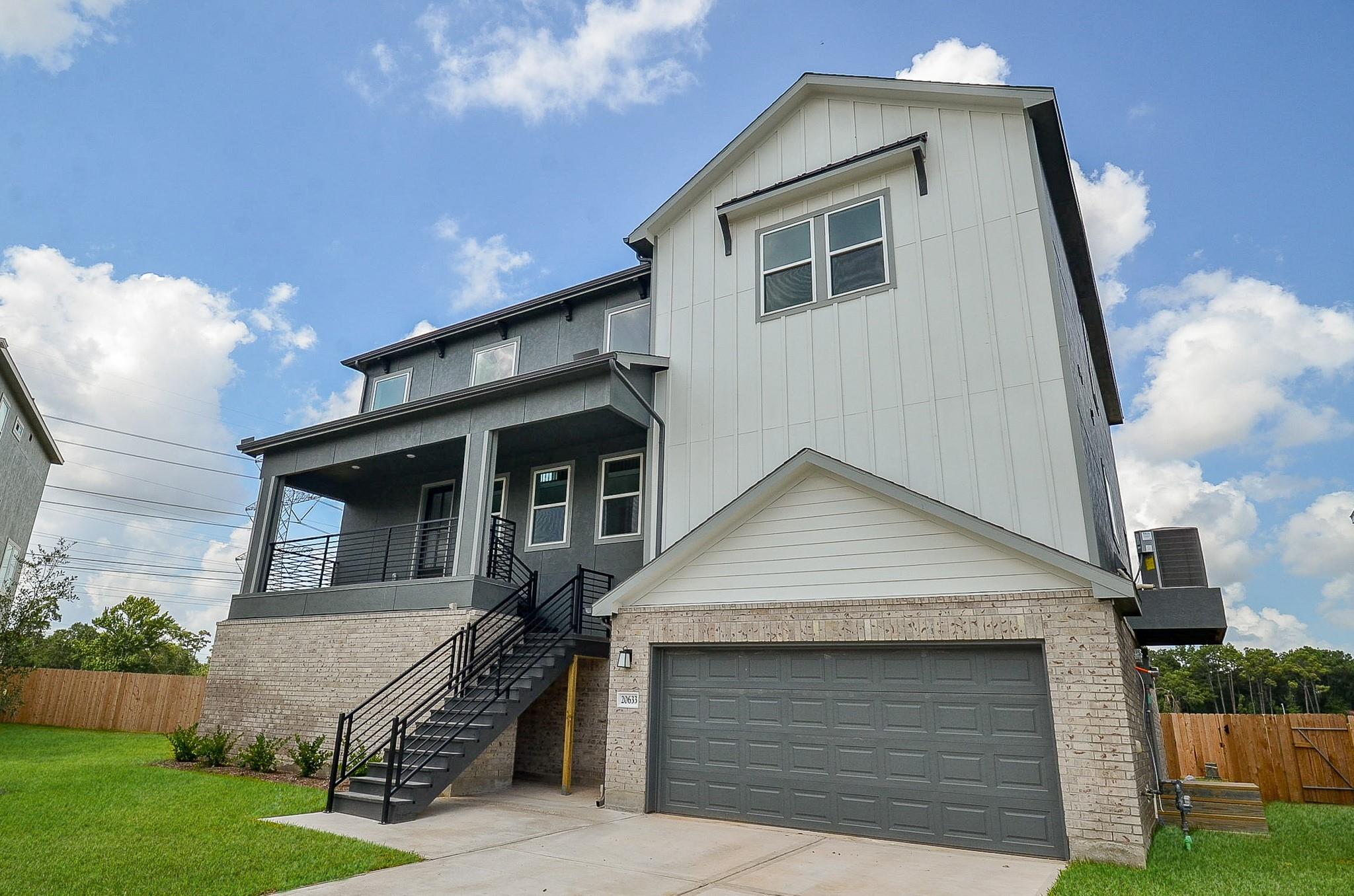 20633 Dynamic Court