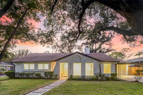 2635 Bandelier Drive Houston TX 77080