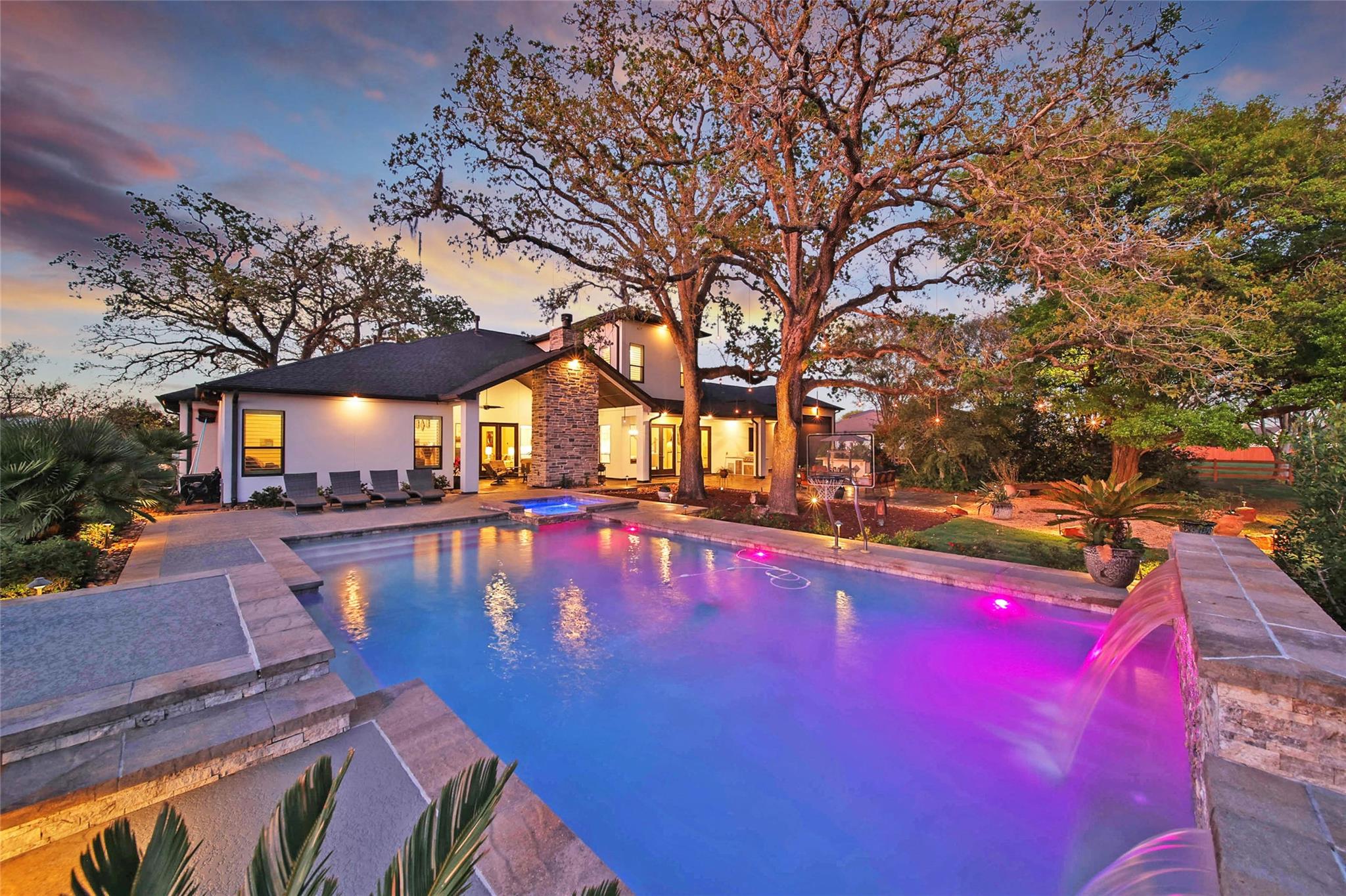 8411 Fulshear Run Trace