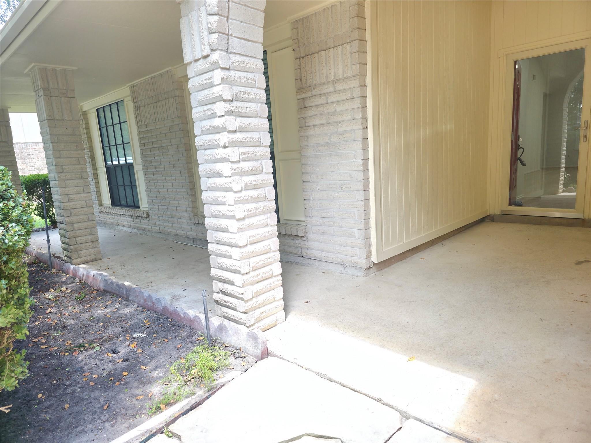 13406 Ravenwing Drive