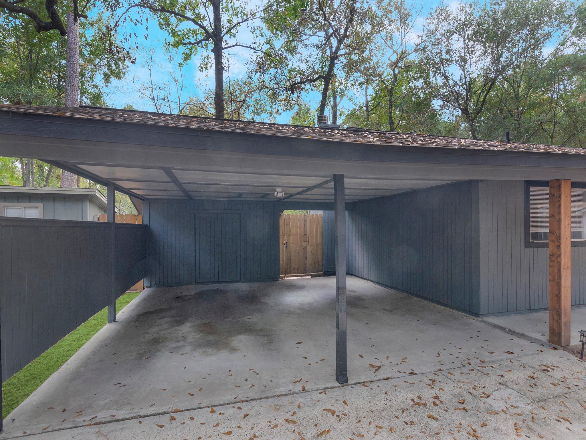 2709 S Millbend Drive