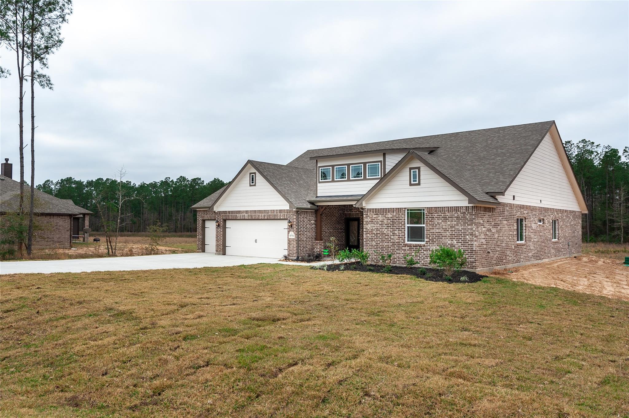 13616 Armstrong