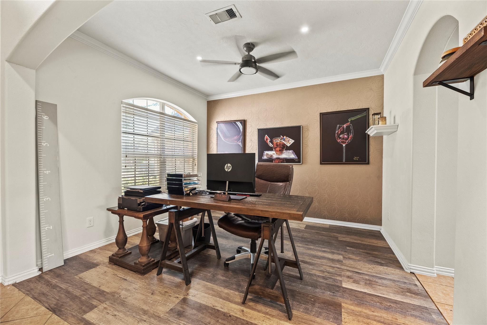 24402 Lakecrest Bend Drive