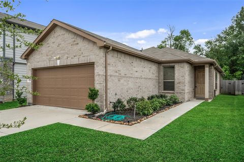 Photo of 6218 Morning Fern Lane, Humble, TX 77338 (MLS # 13966364)