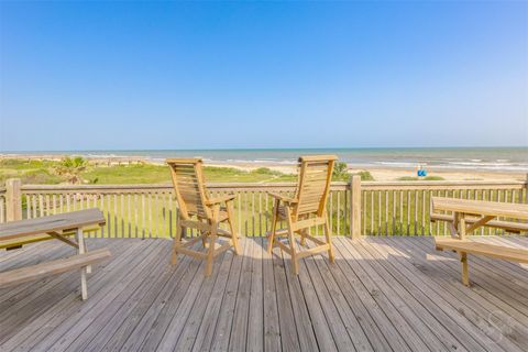 Photo of 3000 Copacabana Dr Dr, Crystal Beach, TX 77650 (MLS # 75184639)