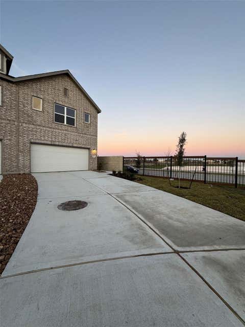 Photo of 2131 Salinas Drive, Rosharon, TX 77583 (MLS # 92958766)