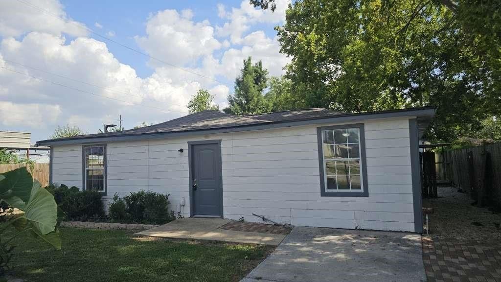 Photo of 5930 Annunciation Street, Houston, TX 77016 (MLS # 62171831)