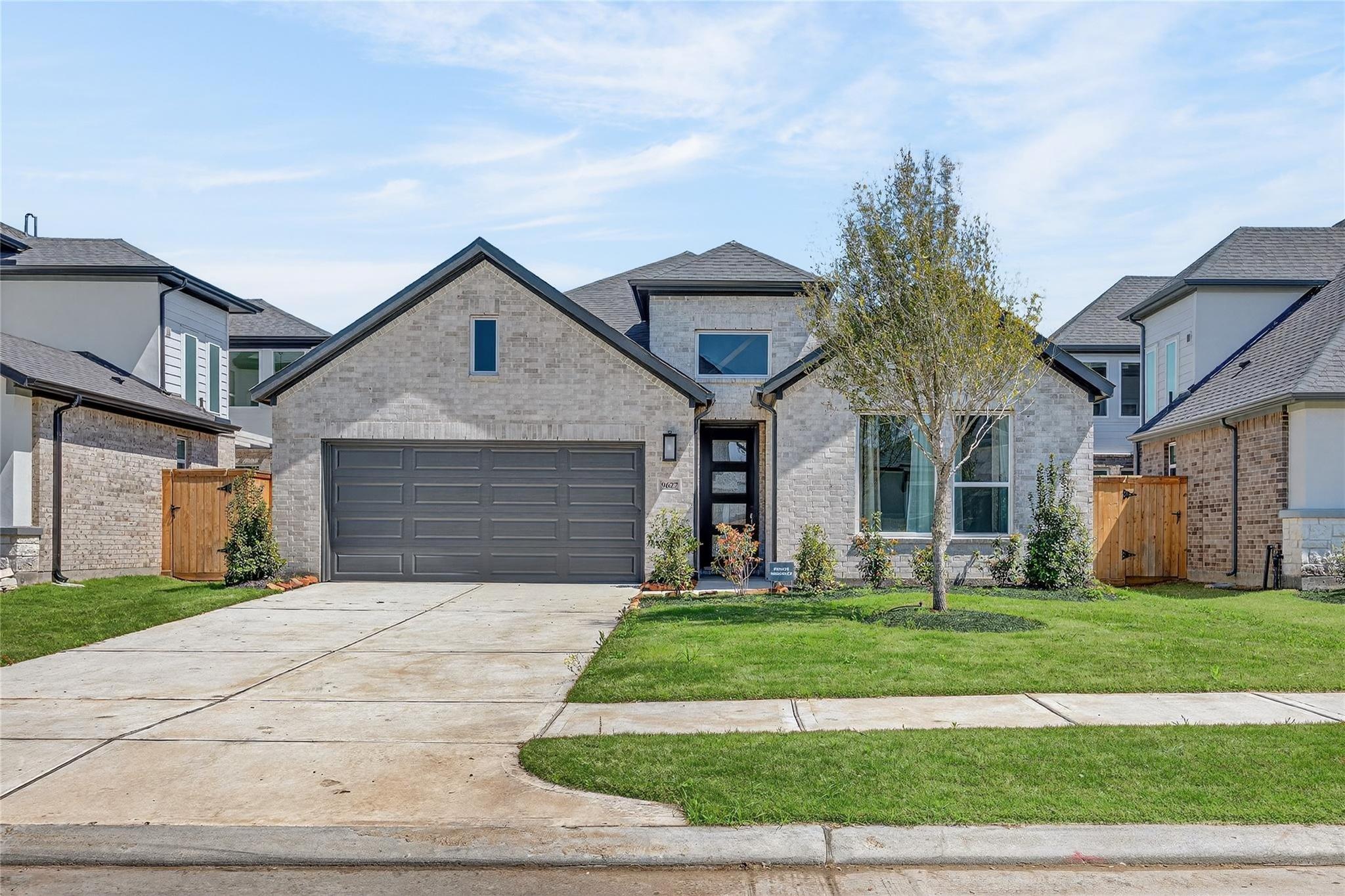 9627 Starry Eyes Lane