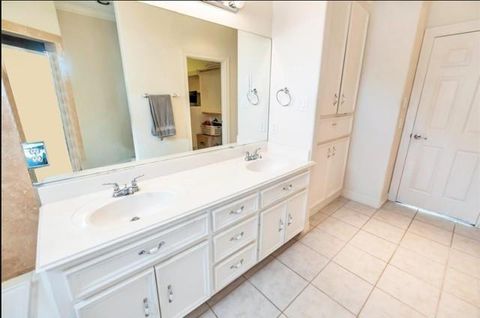 Tiny photo for 3011 Houston Avenue #B, Houston, TX 77009 (MLS # 927048)