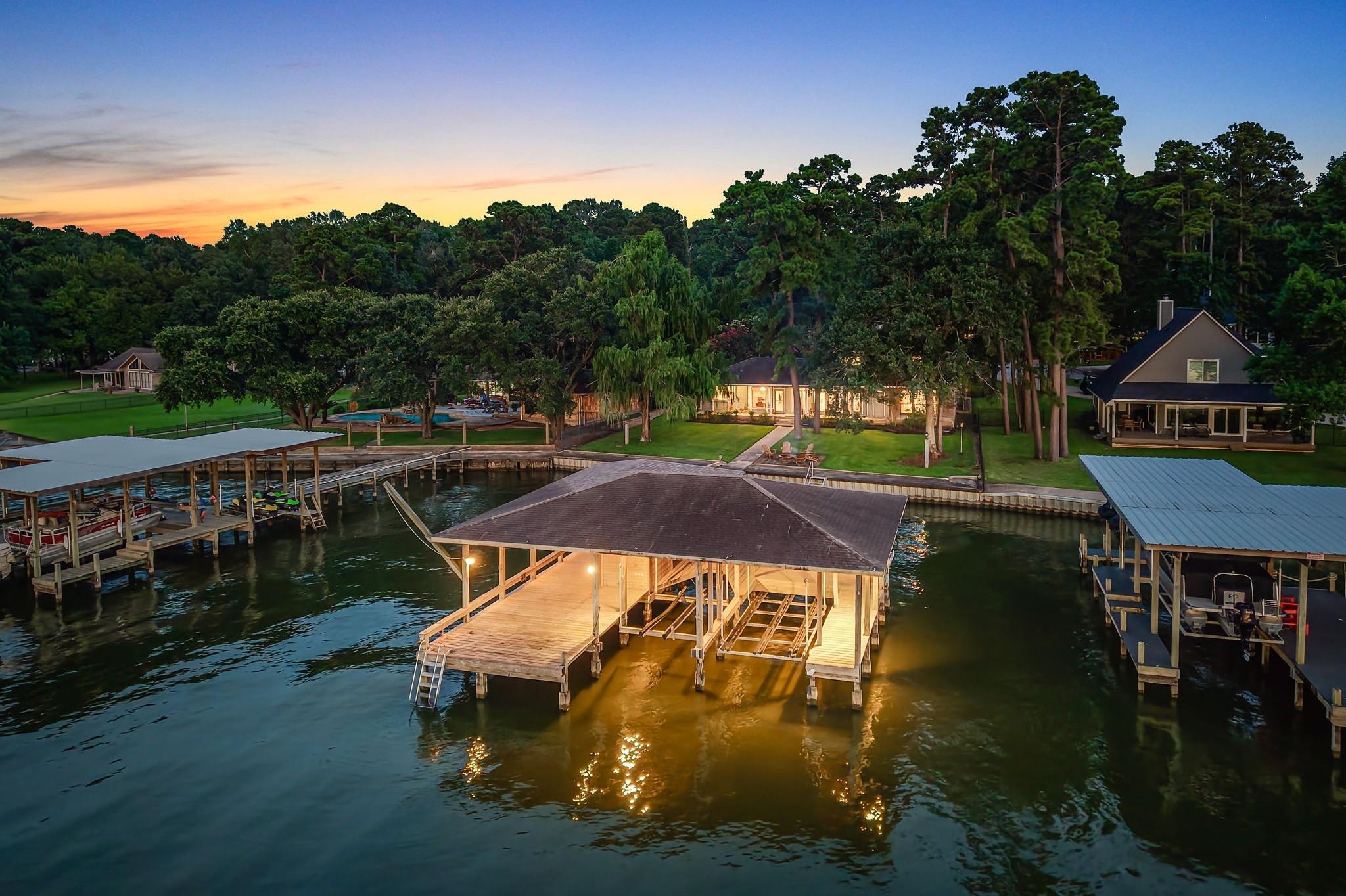 40 Pebble Beach Circle