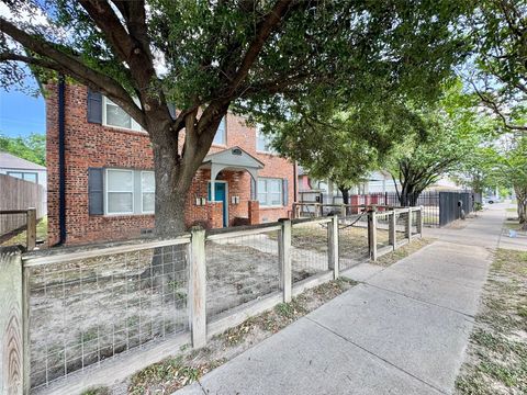 Tiny photo for 629 E 11th Street #1, Houston, TX 77008 (MLS # 55356210)
