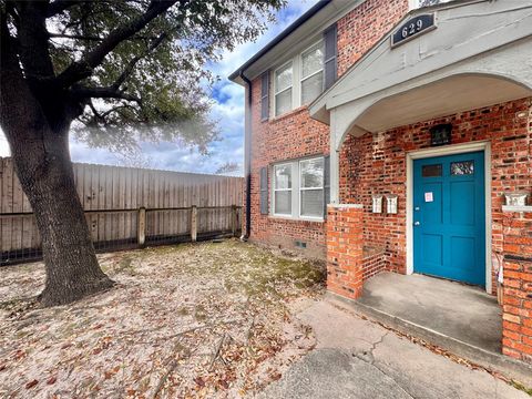 Tiny photo for 629 E 11th Street #1, Houston, TX 77008 (MLS # 55356210)
