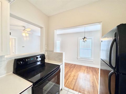 Tiny photo for 629 E 11th Street #1, Houston, TX 77008 (MLS # 55356210)