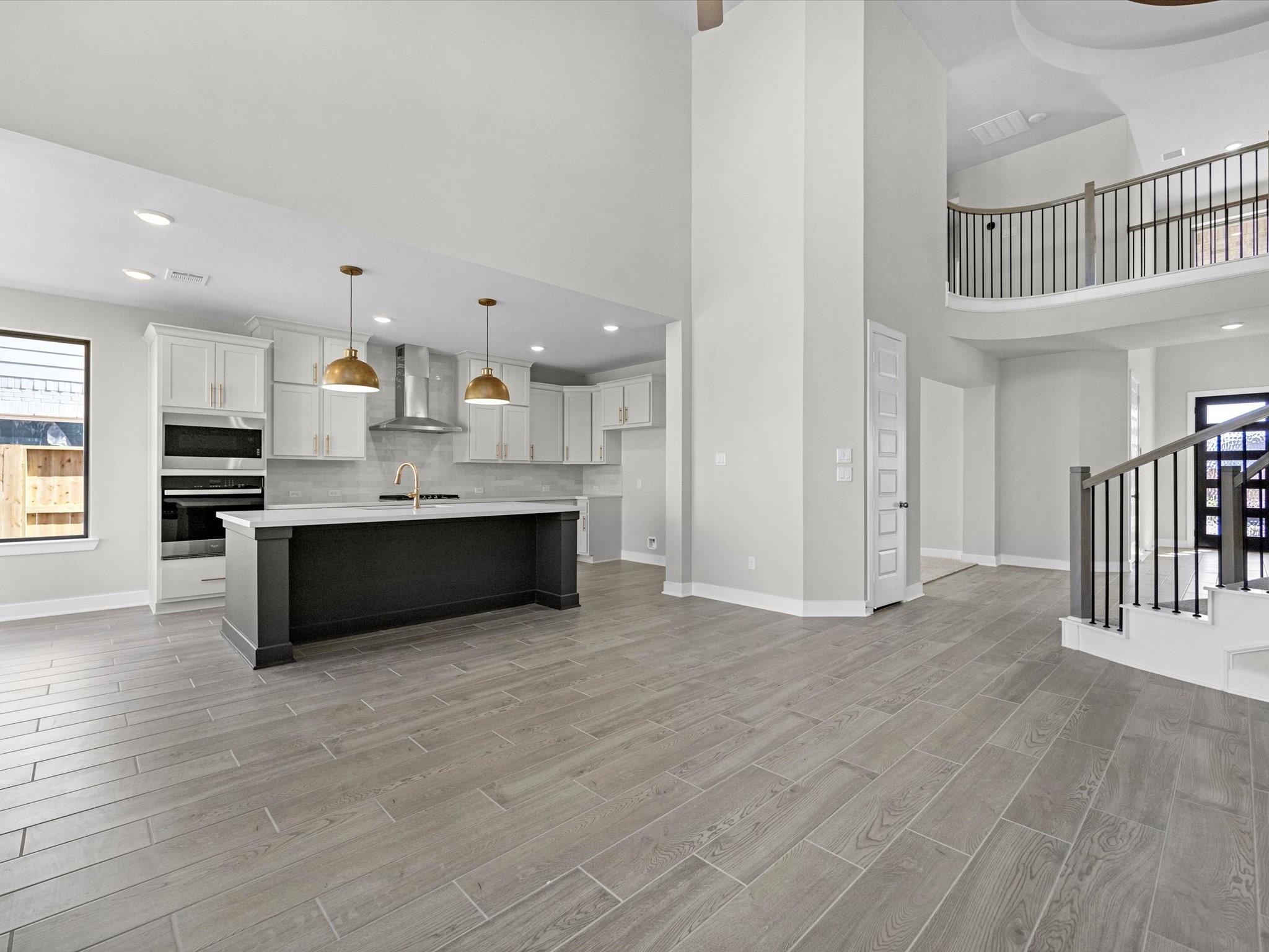 6511 Redwood Forest Court