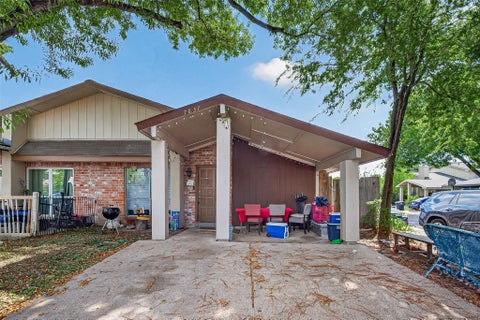 Photo of 7837 Pacific Pearl Street, Houston, TX 77072 (MLS # 67563769)