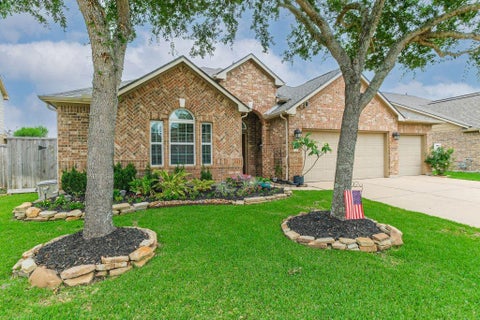Photo of 7807 Riverine Terrace Drive, Richmond, TX 77406 (MLS # 53717952)