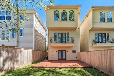 Tiny photo for 2601 Bevis Street #E, Houston, TX 77008 (MLS # 85784210)