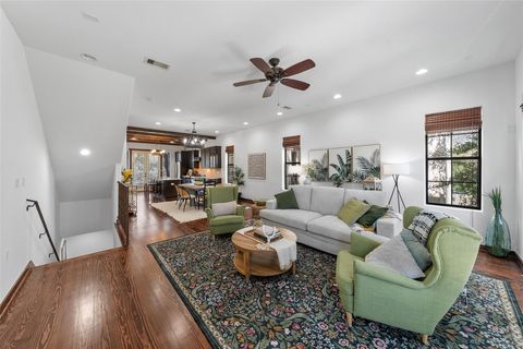 Tiny photo for 2601 Bevis Street #E, Houston, TX 77008 (MLS # 85784210)
