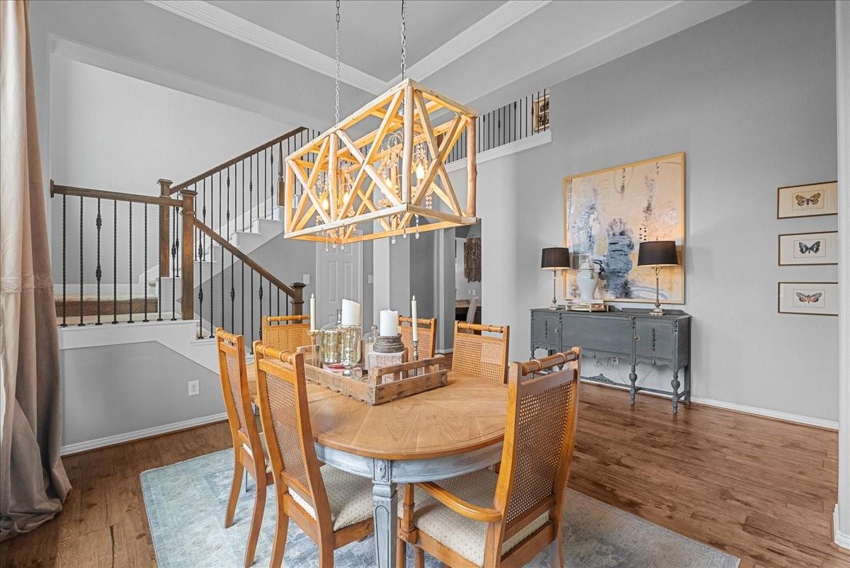 904 Cozy Hollow Court