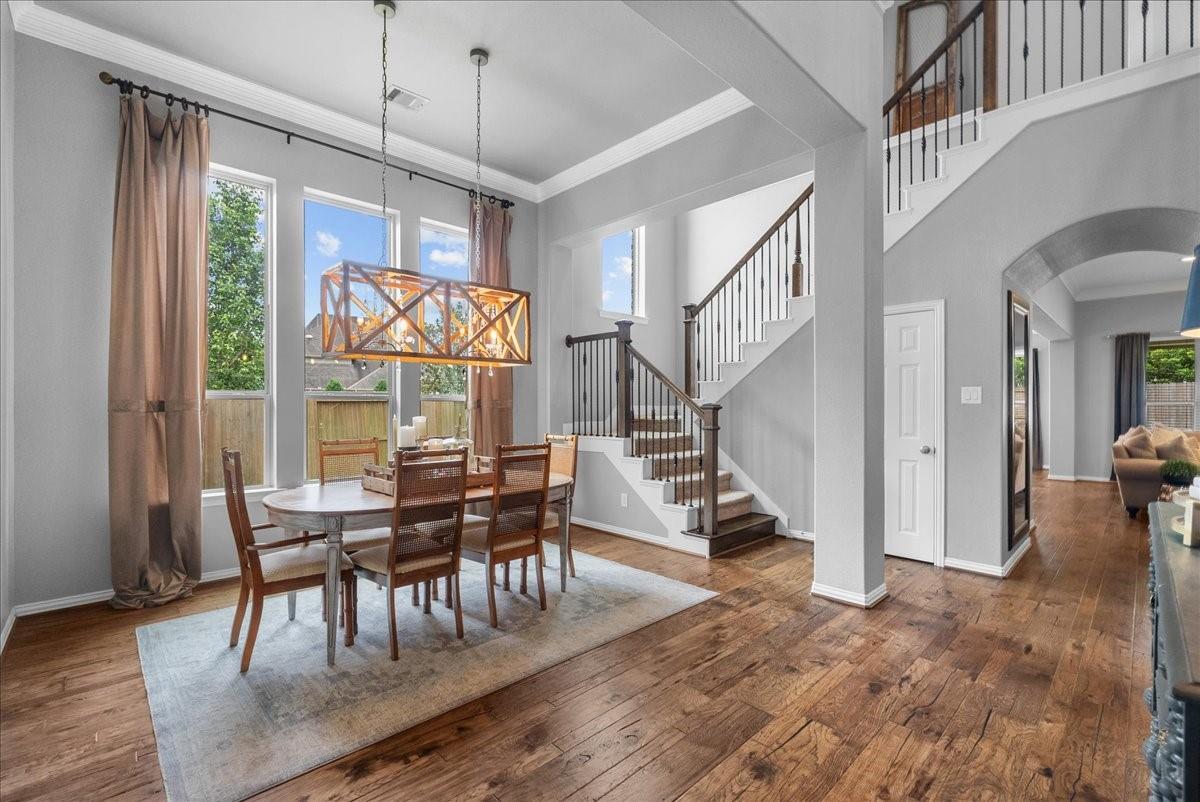 904 Cozy Hollow Court