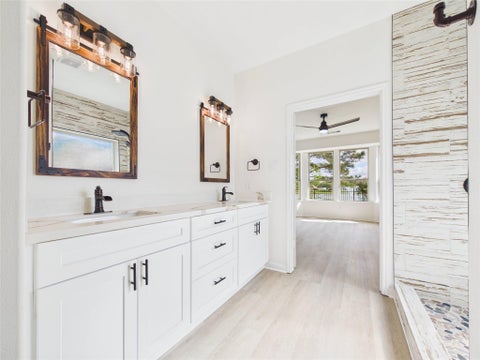 Photo of 2509 Crestmoon Court, Houston, TX 77089 (MLS # 13193740)